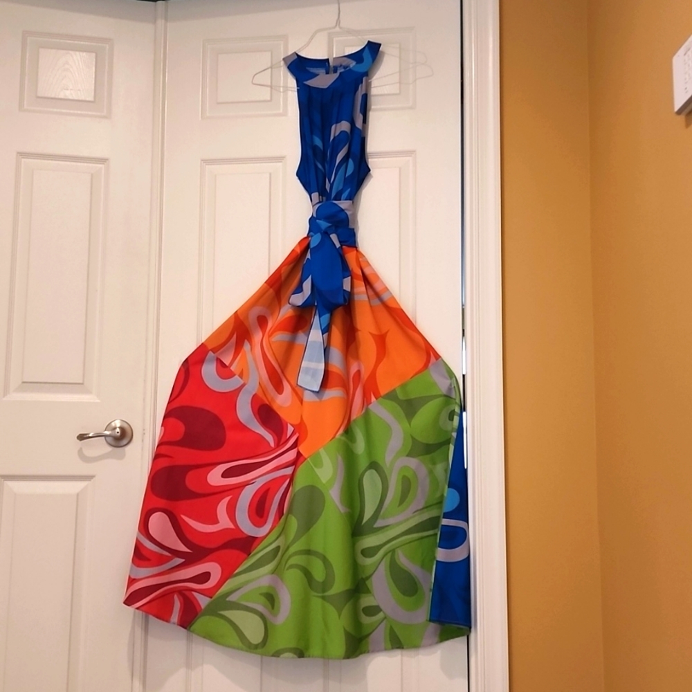 Multicolor Maxi Sundress w/belt¹ Size Large